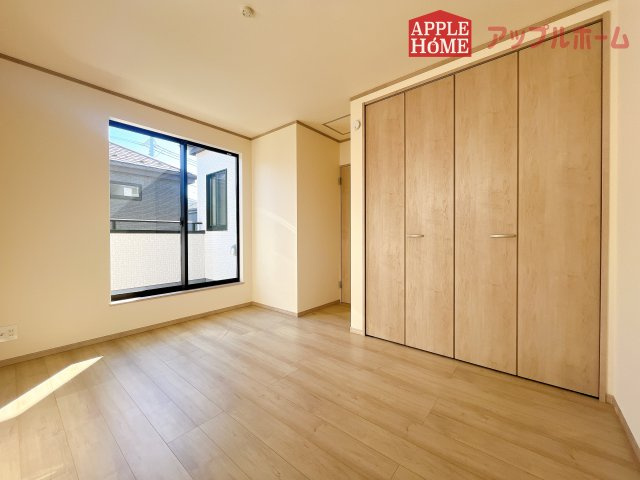 [新築住宅] さいたま市北区吉野町2丁目 全5棟の洋室|居室は全室収納あり！たっぷりある収納活用でお部屋もキレイを保てます♪