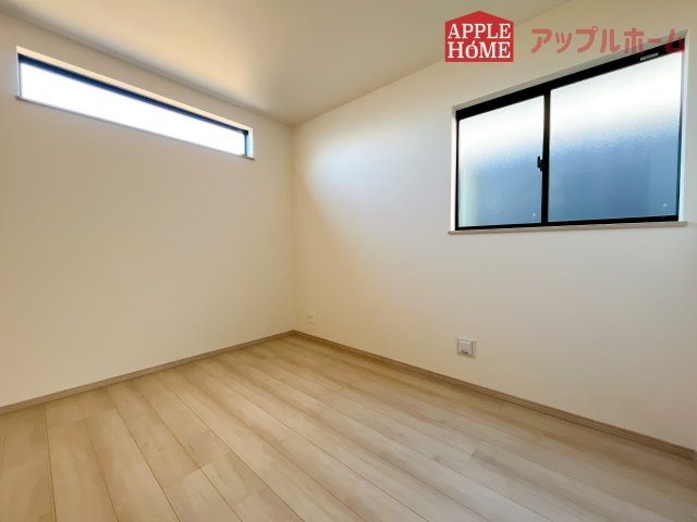 [新築住宅] さいたま市北区吉野町2丁目 全4棟の洋室|２階居室は全室収納あり！たっぷりある収納活用でお部屋もキレイを保てます♪