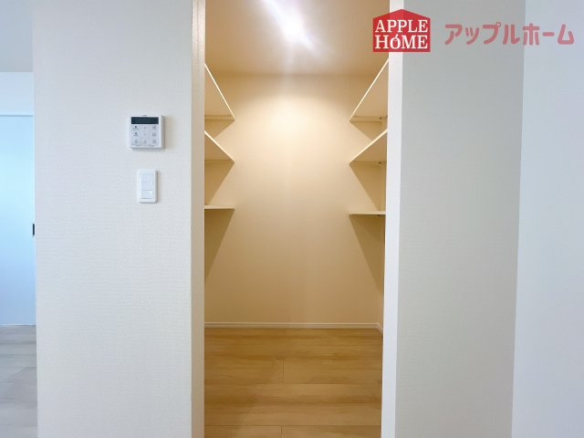 [新築住宅] さいたま市北区吉野町2丁目 全2棟の収納|パントリー