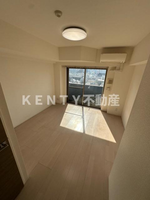 【内装】 | エステムプラザ蒲田ＴＡＫＡＲＡＢＵＮＥ | 明るい色調の室内です