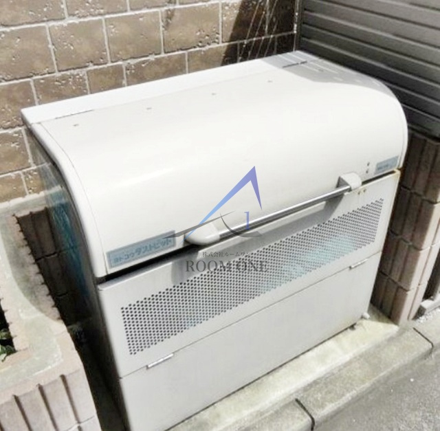 アルディのその他共用部分|敷地内ごみ置き場です。