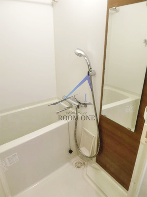 ルクシェール横濱吉野町の浴室|お風呂です。