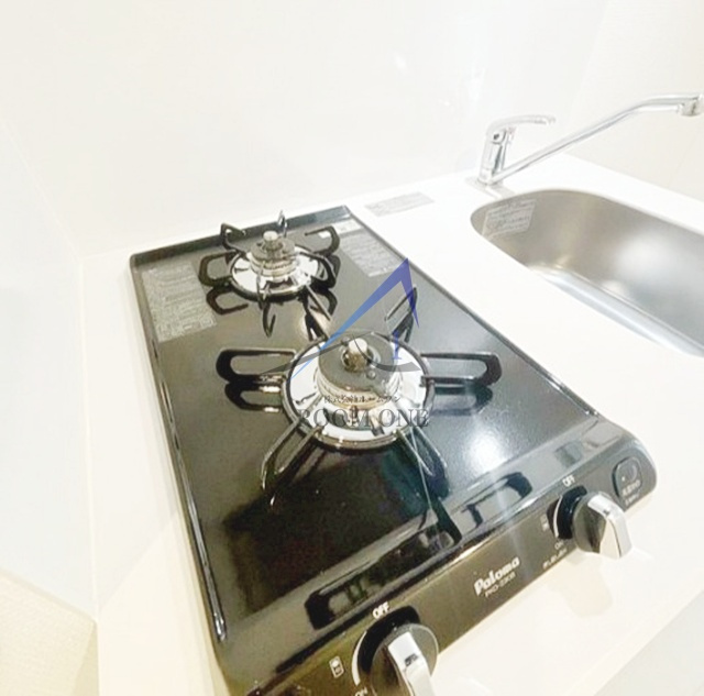 エストゥルースプラス川崎の内装