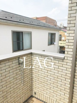 【バルコニー】 | ラルーチェ | バルコニーです。