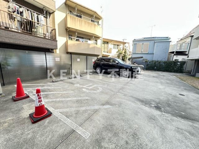 【駐車場】 | エステムプラザ蒲田ＴＡＫＡＲＡＢＵＮＥ | カースペースがあります