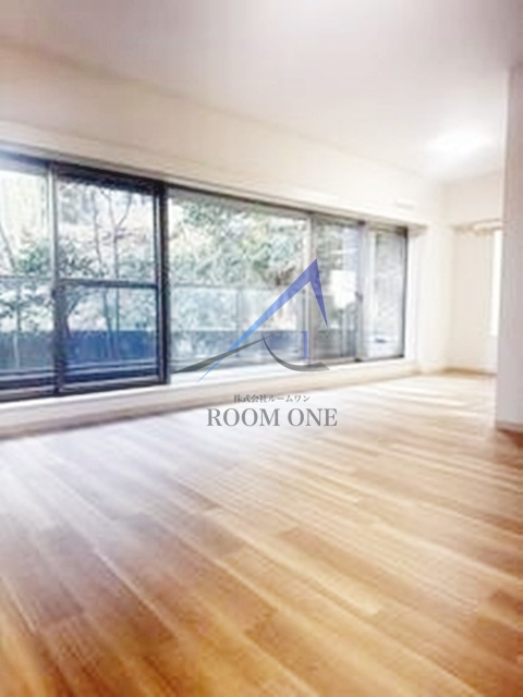 山王ガーデンハイツの居間・リビング|洋室のお部屋です。