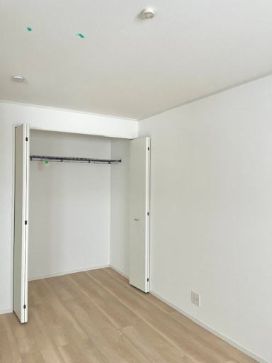 越前市平出新築戸建4号棟の洋室