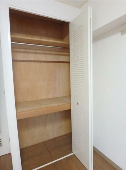 シティヴィラＰ＆Ｂの収納|外からの目が気にならないバルコニーで洗濯物が干せます