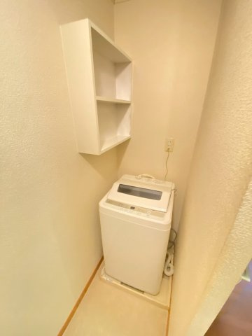 レオパレスパーシモン　辻子の内装