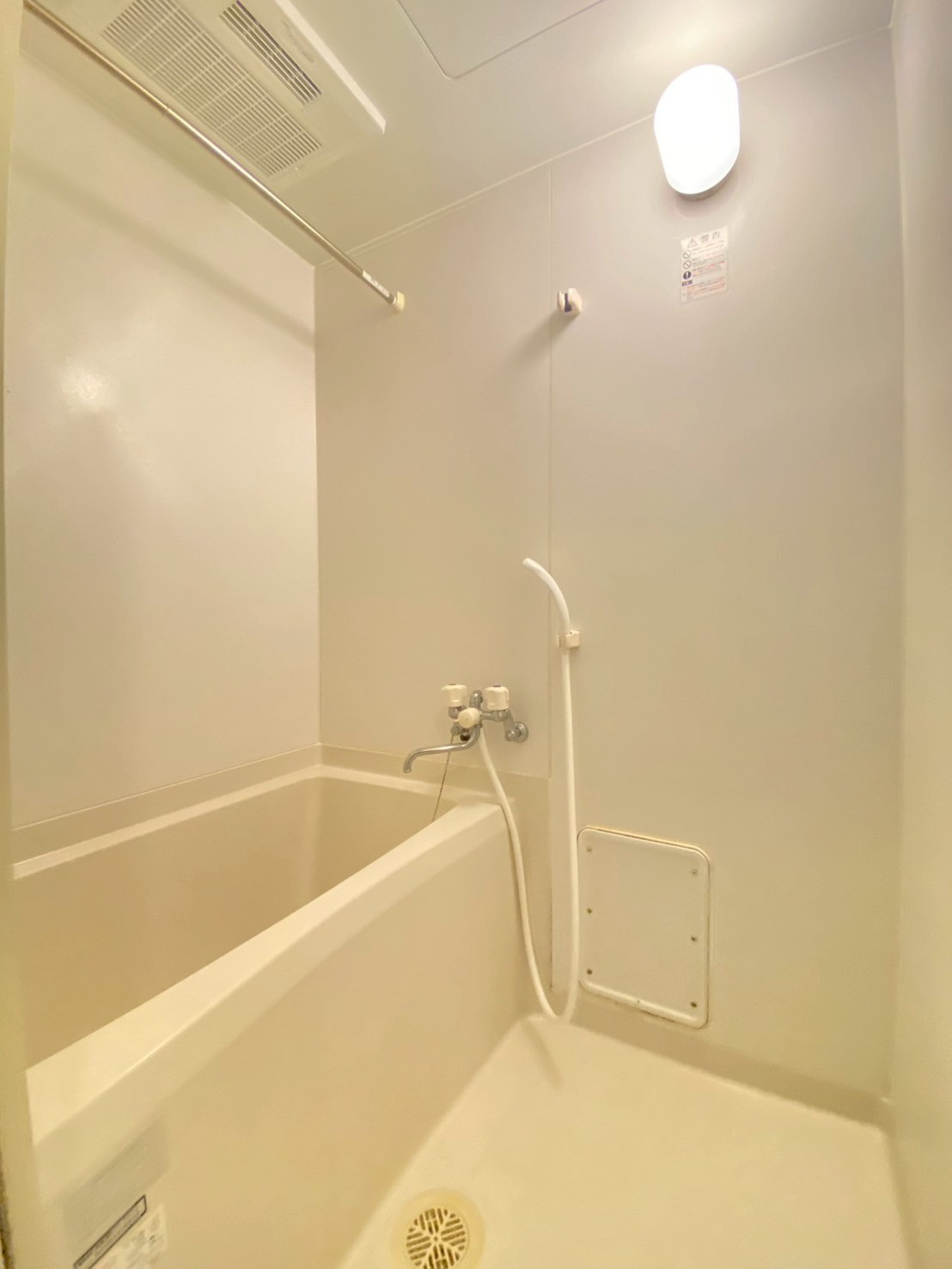 レオパレスパーシモン　辻子の内装