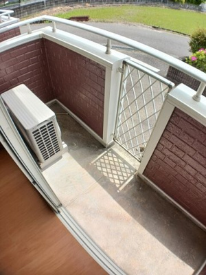 【バルコニー】 | ラフィーネＩＴＯ五番館