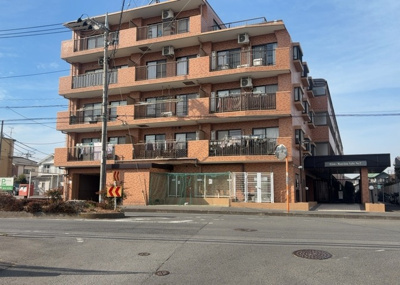 【外観】 | ライオンズマンション矢部第２ | マンションの外観は非常に重要なポイントです！外観の善し悪しは資産価値に大きな影響を与えます。外観のいいマンションを購入することで、高値で売却がしやすく、買い手が見つかりやすいというメリットがあります。