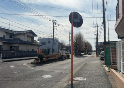 【展望】 | ライオンズマンション矢部第２ | 眺望を気にして物件を探す場合、前面に建物が建っていないか現地で確認しましょう！前面に建物があると景色はもちろん、日当たりや風通しにも影響が出てきます。住んだ時のことを想像しながら現地見学をしましょう。