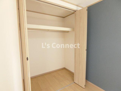 【洗面所】 | 花みずきⅡ | 朝の支度もスムーズな独立洗面台。（参考写真）