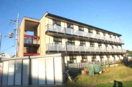 レオパレス銀河の外観