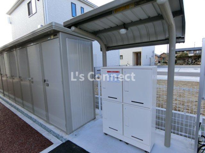 【その他共用部分】 | ヒーローパレス | 宅配ＢＯＸ付きでいつでも荷物を受け取れます。