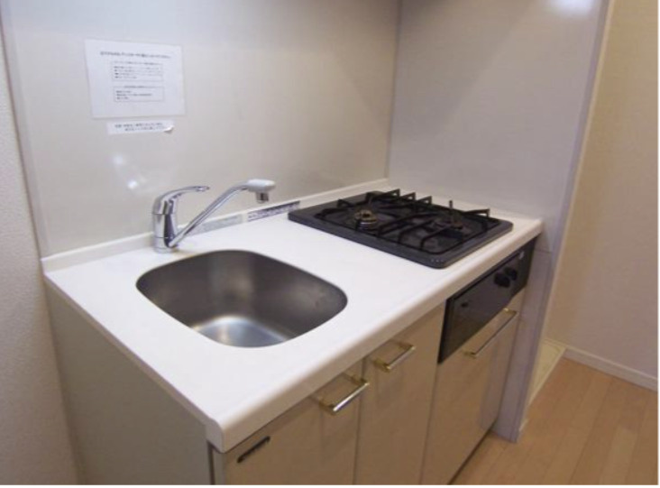 サーラ・コモド八幡山ヴェローナのキッチン