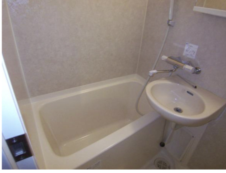 サーラ・コモド八幡山ヴェローナの浴室