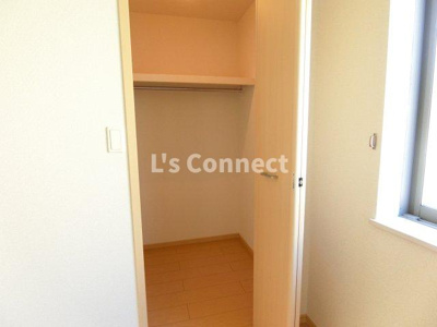 【収納】 | カーサ　セレノ | クローゼットでお荷物もすっきり収納。