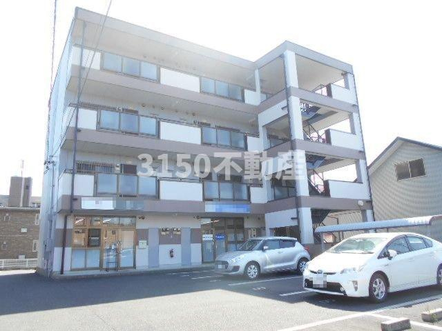 クリスタルパレスの外観