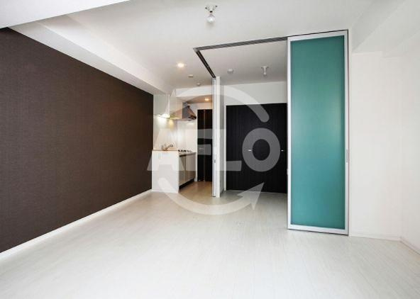 レオンコンフォート北浜の居間・リビング|レオンコンフォート北浜　広々LDK