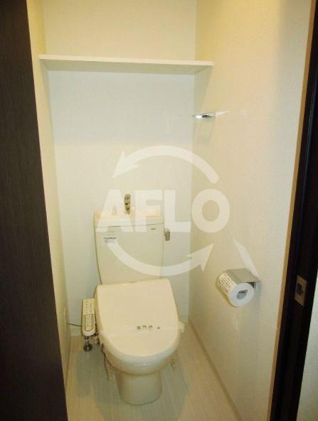 レオンコンフォート北浜のトイレ|レオンコンフォート北浜　トイレ　温水暖房洗浄便座付