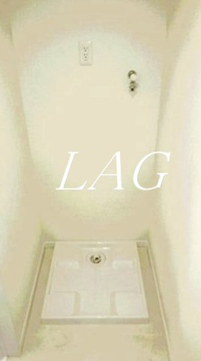 【設備】 | フォレスト大島 | 室内洗濯機置き場です。