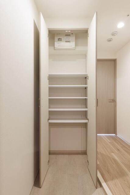 ドゥーエ入谷Ⅱの収納