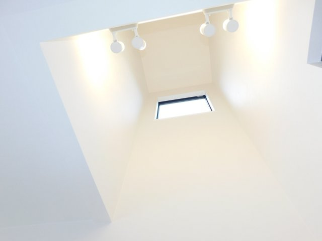 名古屋市中村区下中村町４丁目の新築一戸建のその他|◇リビング吹抜◇　　明るく開放感のある空間を演出する吹抜♪