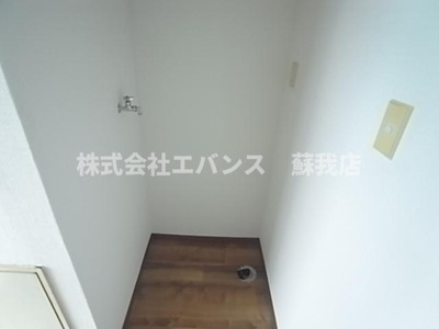 【洗面所】 | メゾン・コスモ | ゆったりとスペースのある洗面所