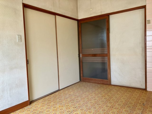 城南戸建の居間・リビング