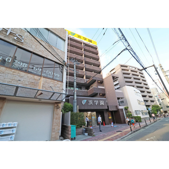 西宮北口プライマリーワンの外観