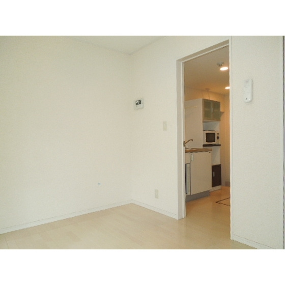 プレナスみなみ野の居間・リビング