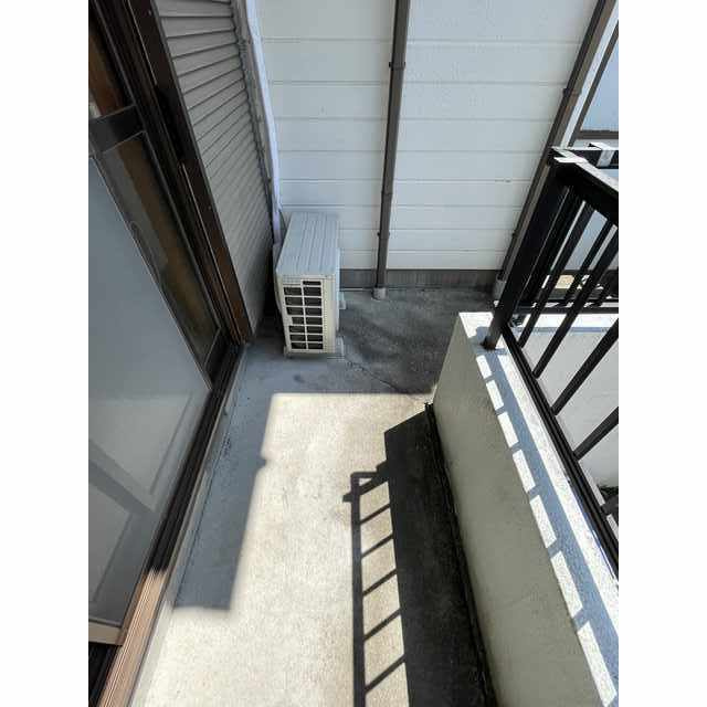 リバーサイドヒルズのバルコニー|別号室参考写真