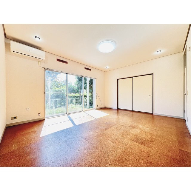 北野台２丁目Ｔ邸貸家の居間・リビング