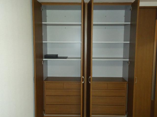 ＳＡＫＵＲＡ（サクラ）の収納|クローゼット