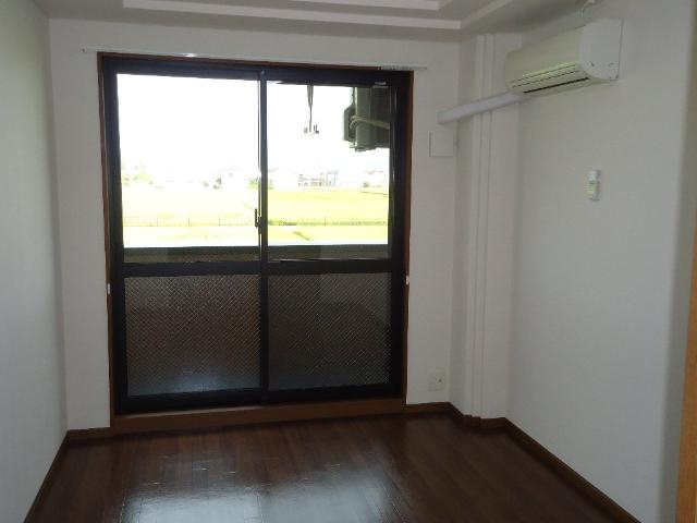 ＳＡＫＵＲＡ（サクラ）の内装|洋室