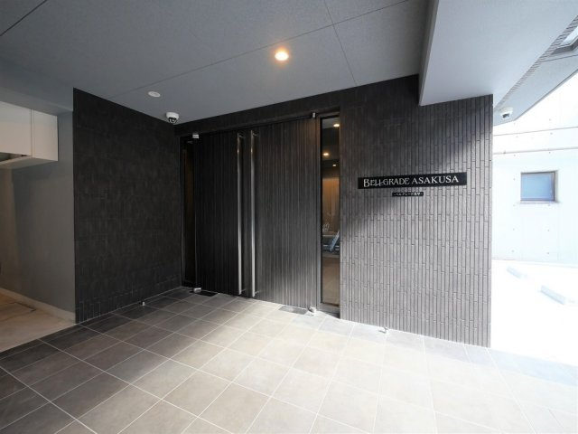 ベルグレード浅草の外観