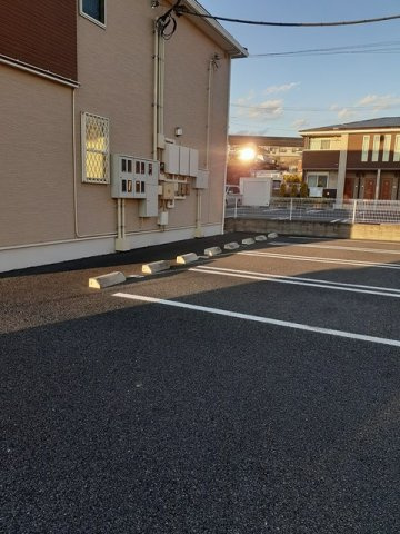 プロムナード　ヒルの駐車場