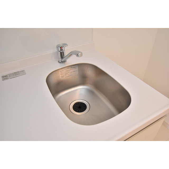 アドバンス新大阪ラシュレのキッチン