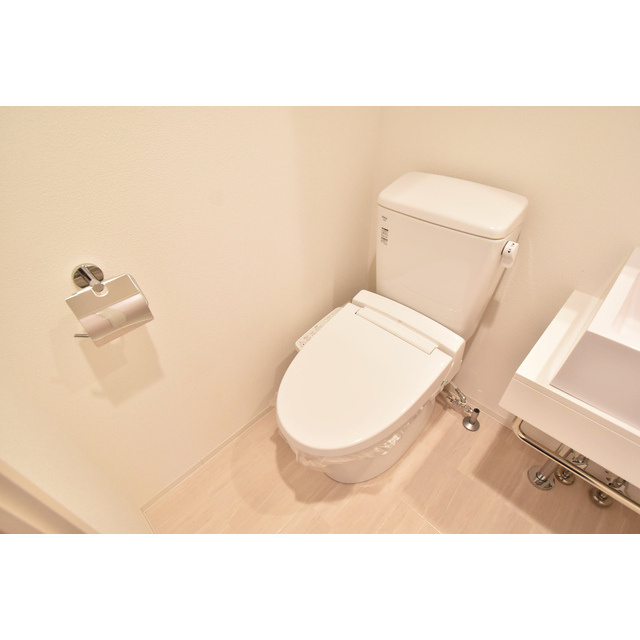 アドバンス新大阪ラシュレのトイレ