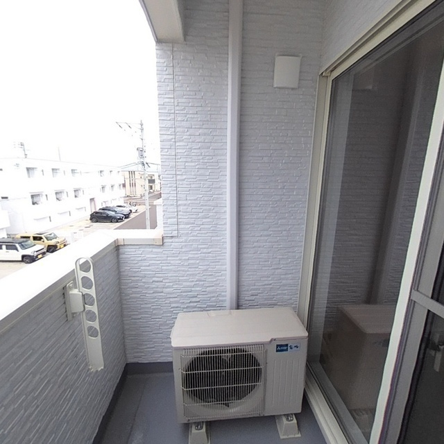 elm-B-のバルコニー