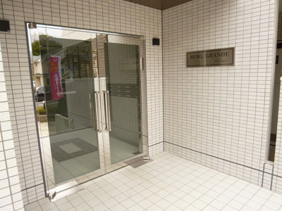建物入口