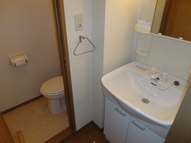 セジュール高塚台の居間・リビング