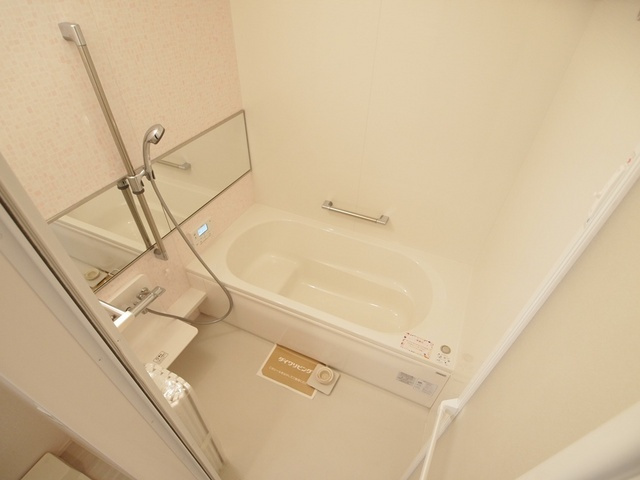 メゾンフルール　トモ　Ｂ棟の浴室