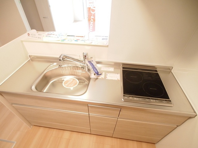 メゾンフルール　トモ　Ｂ棟のキッチン