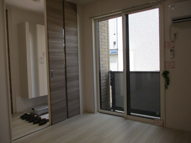 シャルムフルーレ2の居間・リビング