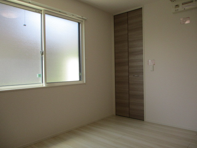 シャルムフルーレ2の寝室