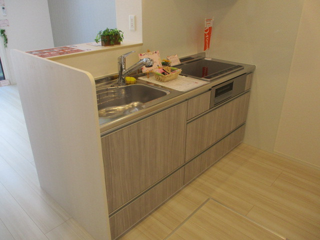 シャルムフルーレ2のキッチン