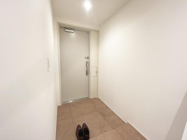 【玄関】 | パークシティ溝の口A棟 | 玄関にはシューズボックスもございます